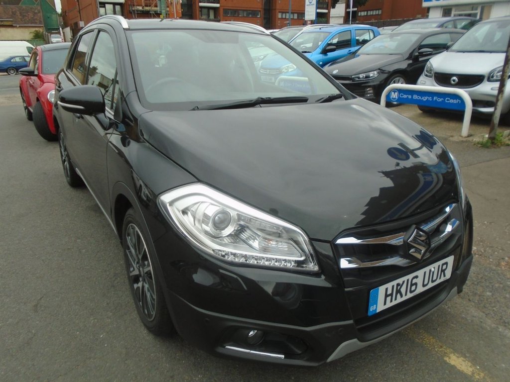 View our SUZUKI SX4 S-CROSS