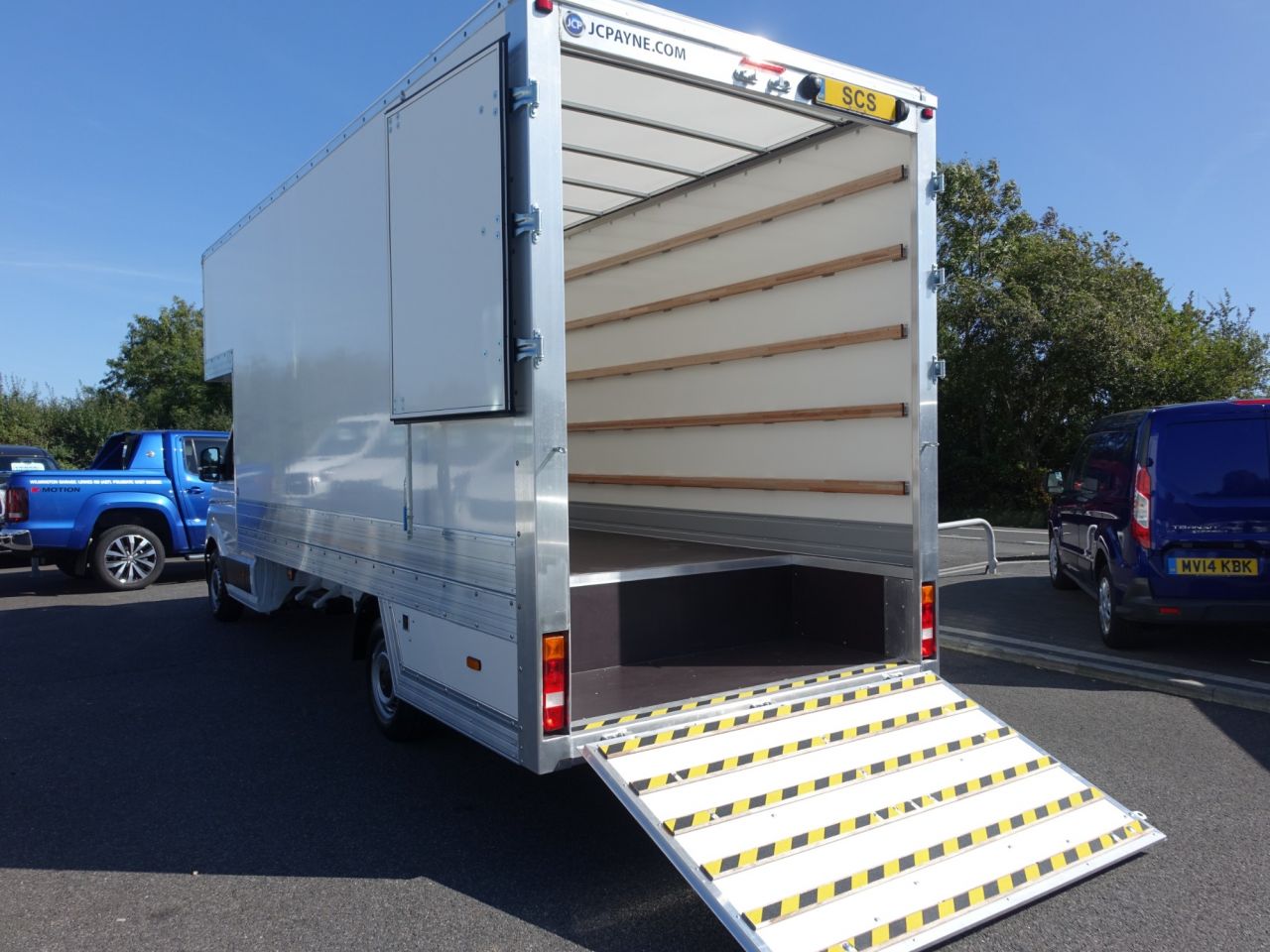 dropwell luton van for sale