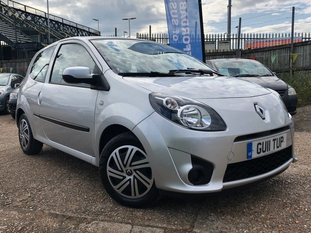 2011 11 Renault Twingo 1.1 BIZU 3d 75 BHP