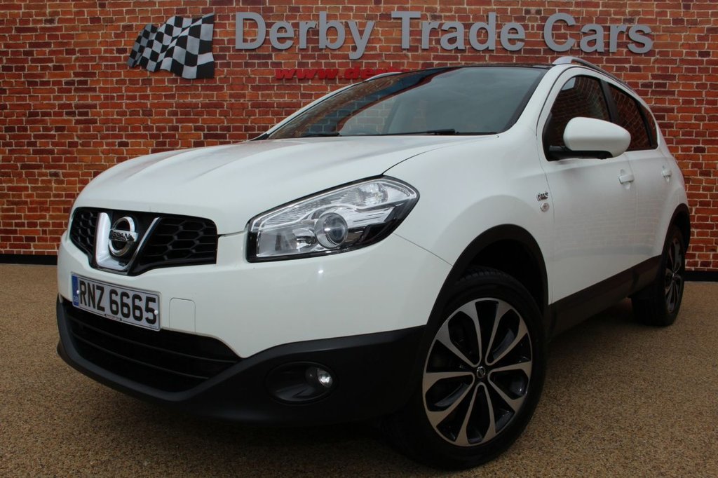 View our NISSAN QASHQAI