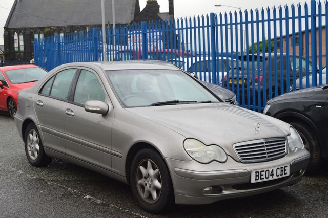2004 04 Mercedes-Benz  2.1 C220 CDI ELEGANCE SE 4d AUTO 143 BHP