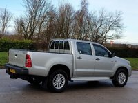 USED 2013 13 TOYOTA HI-LUX 2.5 HL2 4X4 D-4D DCB 1d 142 BHP NO VAT ** NO VAT+CHOICES OF 4X4 IN