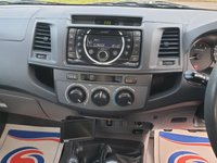 USED 2013 13 TOYOTA HI-LUX 2.5 HL2 4X4 D-4D DCB 1d 142 BHP NO VAT ** NO VAT+CHOICES OF 4X4 IN