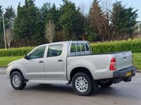 USED 2013 13 TOYOTA HI-LUX 2.5 HL2 4X4 D-4D DCB 1d 142 BHP NO VAT ** NO VAT+CHOICES OF 4X4 IN