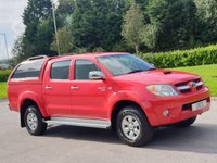 USED 2009 09 TOYOTA HI-LUX 2.5 4X4 D-4D D/C 1d 118 BHP 1 OWNER FROM BRAND NEW !!