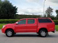 USED 2009 09 TOYOTA HI-LUX 2.5 4X4 D-4D D/C 1d 118 BHP 1 OWNER FROM BRAND NEW !!