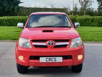 USED 2009 09 TOYOTA HI-LUX 2.5 4X4 D-4D D/C 1d 118 BHP 1 OWNER FROM BRAND NEW !!