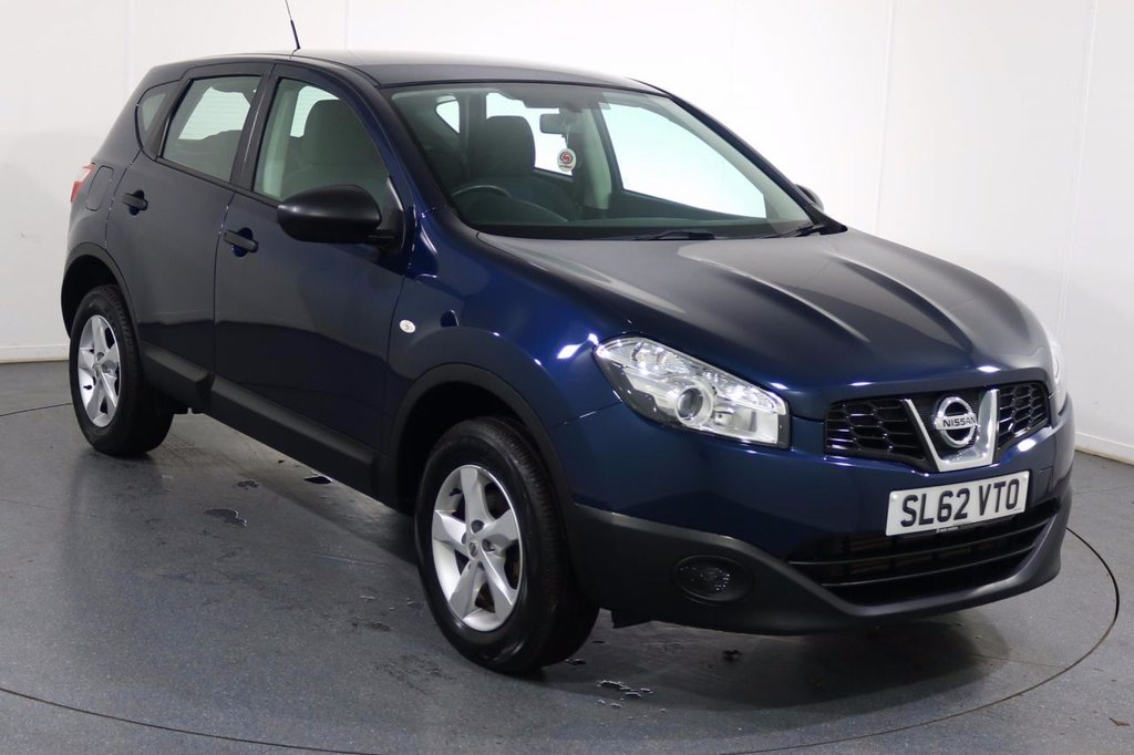 View our NISSAN QASHQAI