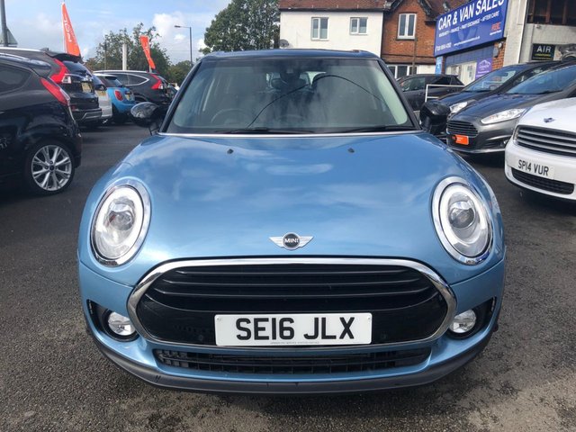 View our MINI CLUBMAN
