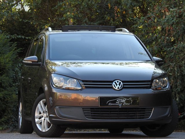 2011 11 Volkswagen Touran 2.0 SE TDI BLUEMOTION TECHNOLOGY 5d 138 BHP