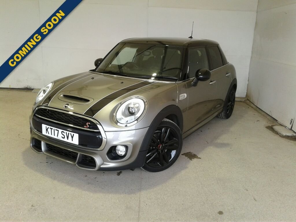 View our MINI HATCH COOPER