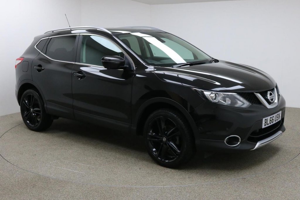 View our NISSAN QASHQAI