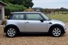USED 2006 56 MINI HATCH COOPER 1.6 COOPER 3d AUTO 118 BHP £4K UPGRADES! 9 SERVICES, 3 OWNERS, LONG MOT, SENSORS, HEATED SEATS, LOOKS WELL!
