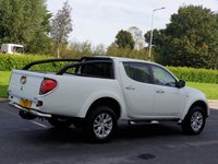 USED 2015 15 MITSUBISHI L200 2.5 DI-D 4X4 BARBARIAN LB DCB 1d 175 BHP FULL SERVICE HISTORY !! NO VAT