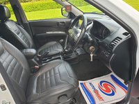 USED 2015 15 MITSUBISHI L200 2.5 DI-D 4X4 BARBARIAN LB DCB 1d 175 BHP FULL SERVICE HISTORY !! NO VAT