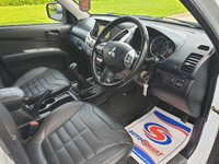 USED 2015 15 MITSUBISHI L200 2.5 DI-D 4X4 BARBARIAN LB DCB 1d 175 BHP FULL SERVICE HISTORY !! NO VAT