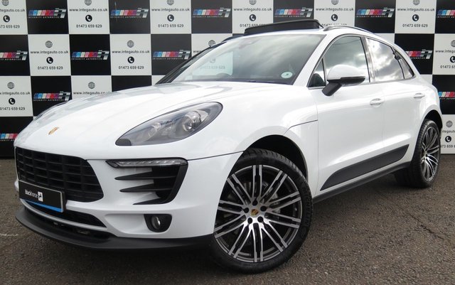 2018 Porsche Macan 2.0 PDK 5d AUTO 248 BHP