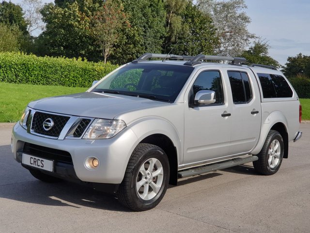 2013 13 Nissan Navara 2.5 DCI TEKNA 4X4 SHR DCB 1d 188 BHP