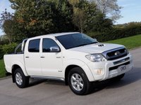 USED 2011 11 TOYOTA HI-LUX 3.0 INVINCIBLE 4X4 D-4D DCB 1d AUTO 169 BHP CHOICES OF 4X4 IN STOCK ! NO VAT