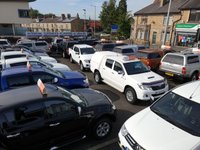 USED 2015 64 NISSAN NAVARA 2.5 DCI TEKNA 4X4 SHR DCB 1d AUTO 188 BHP SAT NAV ** LOW MILES ** NO VAT **