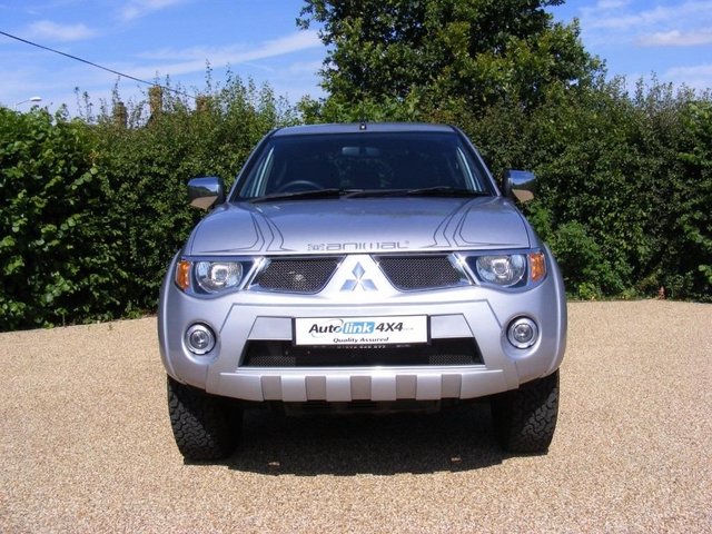 2009 09 Mitsubishi L200 Animal LWB Double Cab