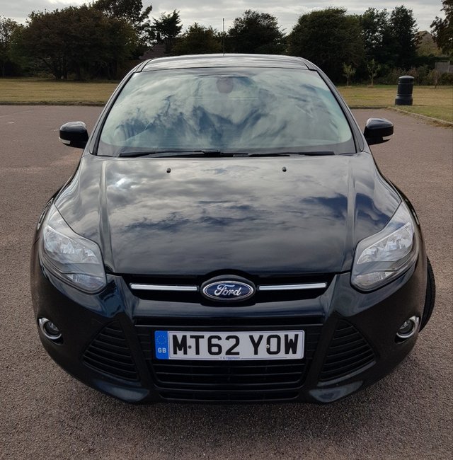 View our FORD FOCUS
