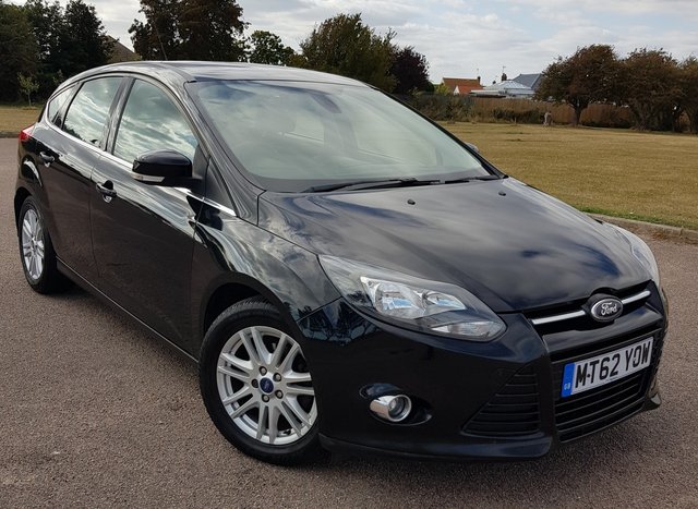 View our FORD FOCUS
