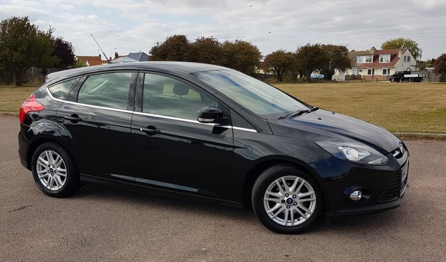 View our FORD FOCUS