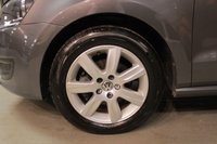 USED 2010 60 VOLKSWAGEN POLO 1.2 SE 5d 70 BHP PARKING SENSORS+ALLOYS+AIR CON