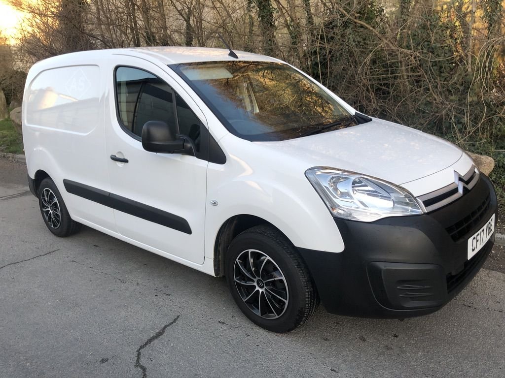 View our CITROEN BERLINGO