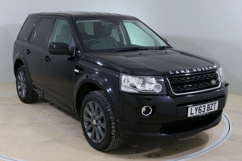 View our LAND ROVER FREELANDER