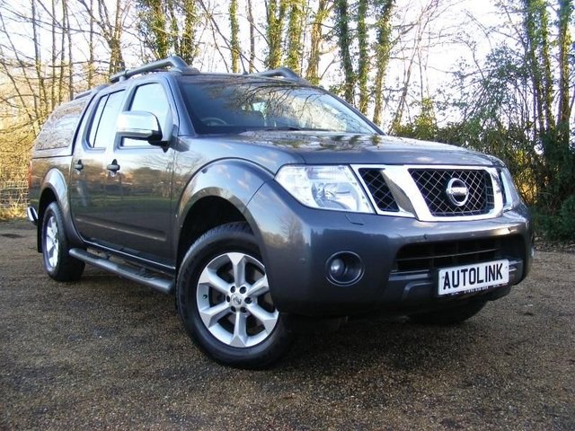 2011 11 Nissan Navara DCi Tekna 4x4 Dcb with Rear Canopy
