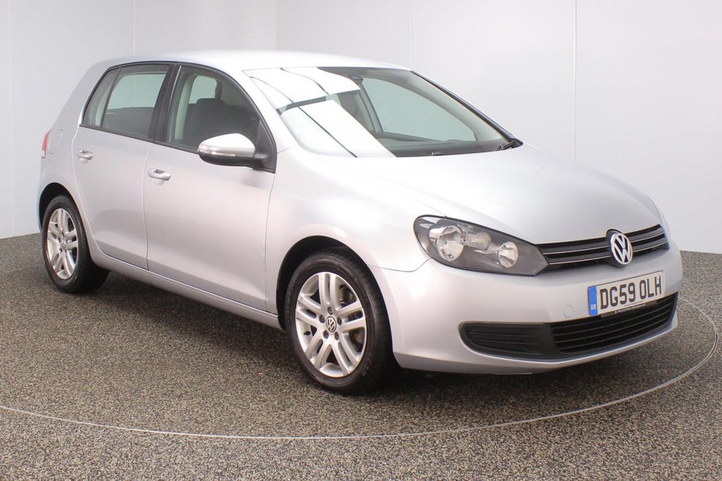 View our VOLKSWAGEN GOLF