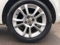 USED 2012 12 RENAULT CLIO 1.1 DYNAMIQUE TOMTOM 16V 3d 75 BHP 