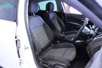 USED 2015 15 VAUXHALL INSIGNIA 2.0 SRI NAV CDTI 5d AUTO 160 BHP | Low Rate Finance |