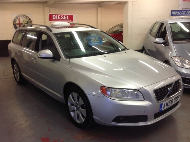 2009 58 Volvo V70 2.4 D SE  AUTOMATIC 163 BHP