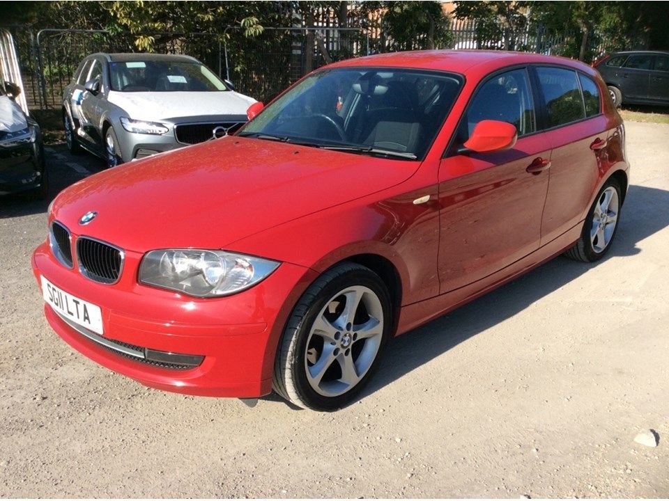 View our BMW 1 SERIES