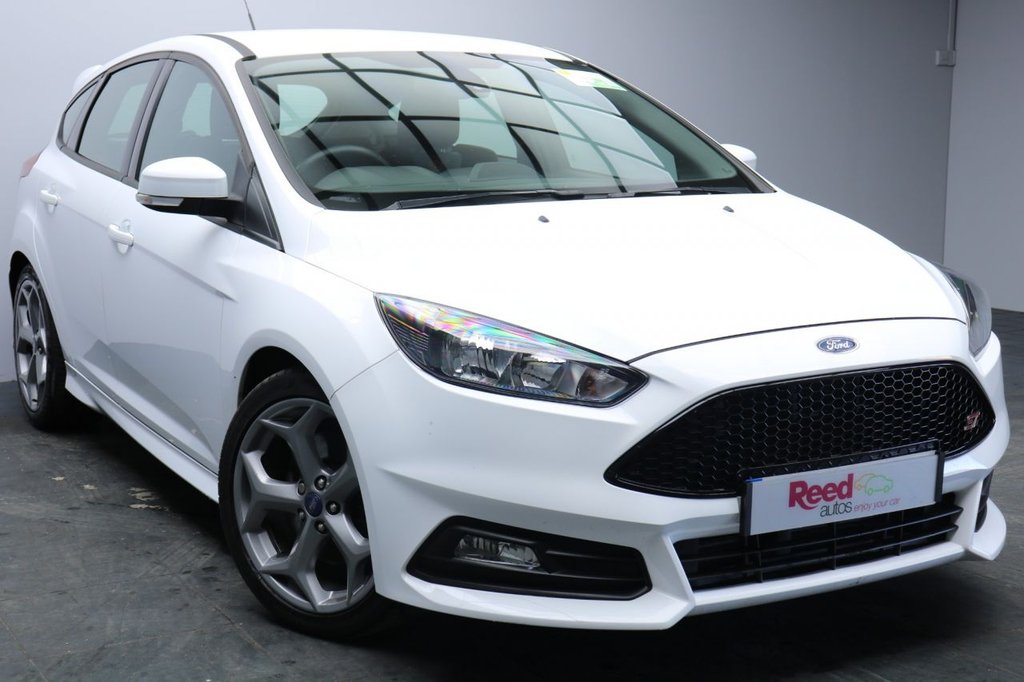 View our FORD FOCUS