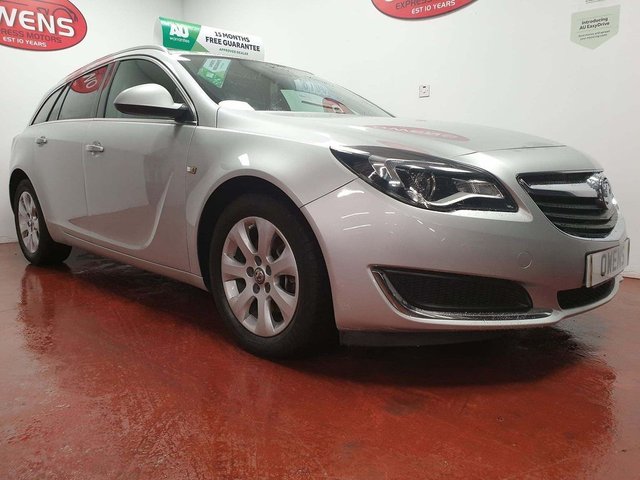 View our VAUXHALL INSIGNIA