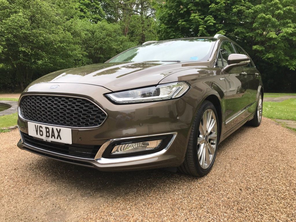 16 Ford Mondeo Vignale 15 990