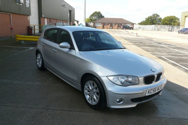 2007 56 BMW 1 Series 2.0 118D SPORT 5d 121 BHP