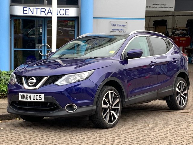View our NISSAN QASHQAI