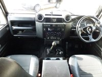 USED 2007 07 LAND ROVER DEFENDER 2.4 110 XS STATION WAGON 5d 122 BHP www.suffolkcarcentre.co.uk - Located at Reydon