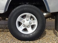 USED 2007 07 LAND ROVER DEFENDER 2.4 110 XS STATION WAGON 5d 122 BHP www.suffolkcarcentre.co.uk - Located at Reydon