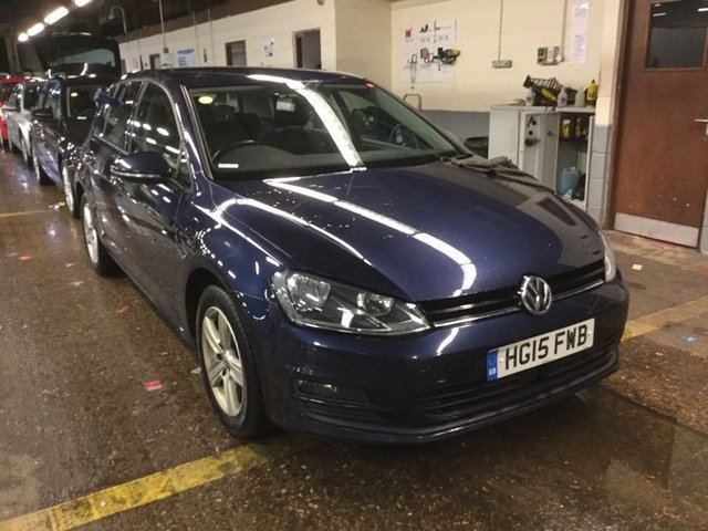 View our VOLKSWAGEN GOLF