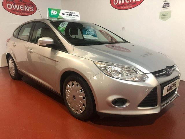 View our FORD FOCUS