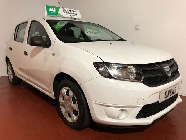View our DACIA SANDERO