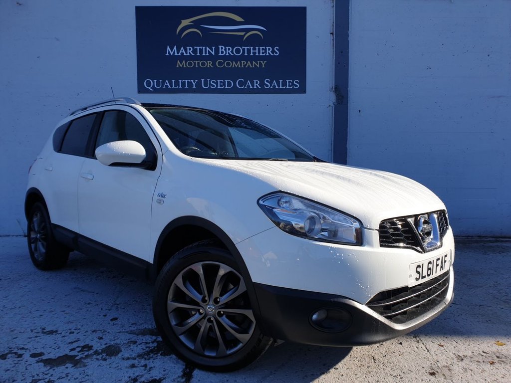 View our NISSAN QASHQAI