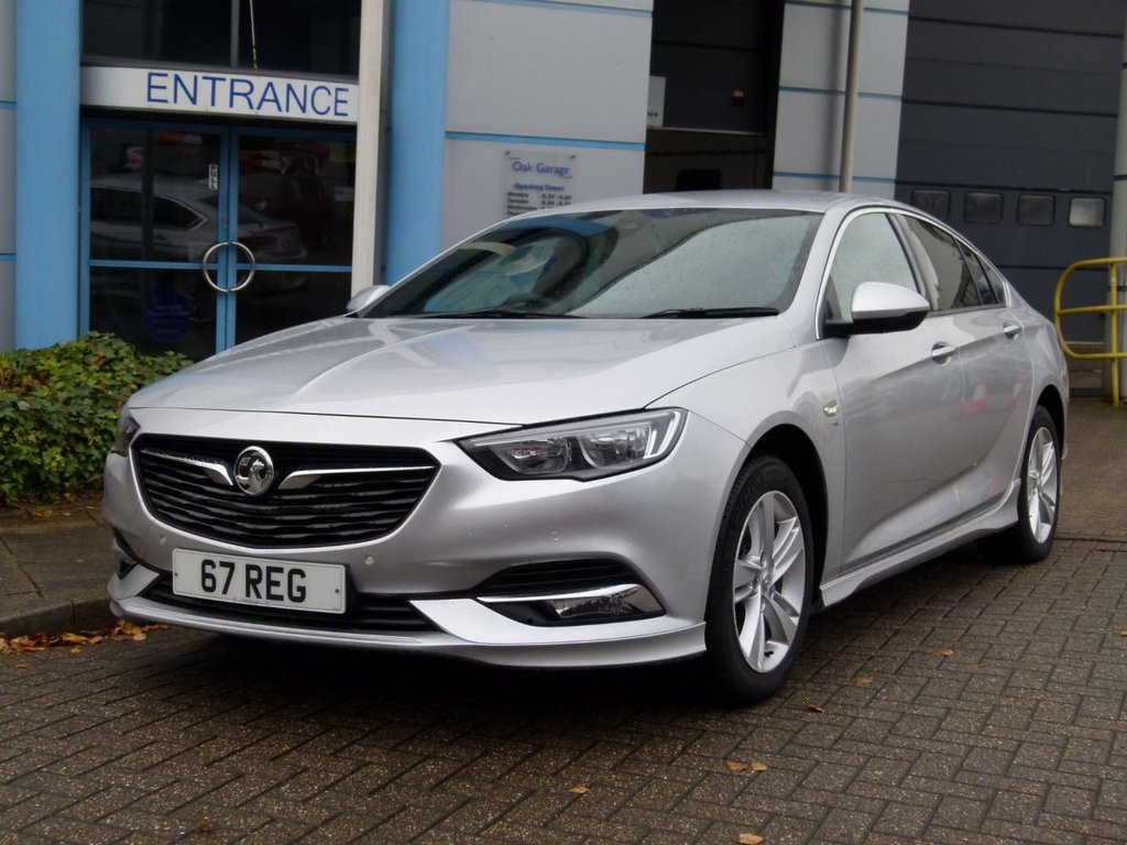 View our VAUXHALL INSIGNIA