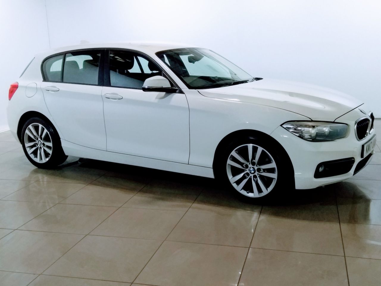 View our BMW 1 SERIES